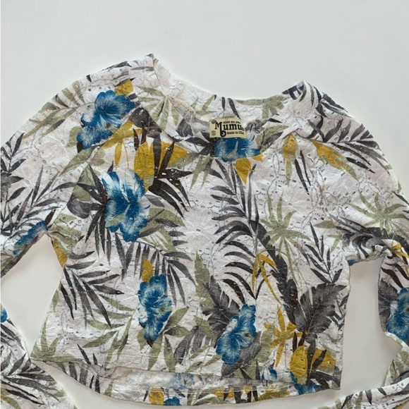 SHOW ME YOUR MUMU CHER TROPICAL FLORAL LONG SLEEVE LACE TOP & LACE MINISKIRT SET - Picture 9 of 11